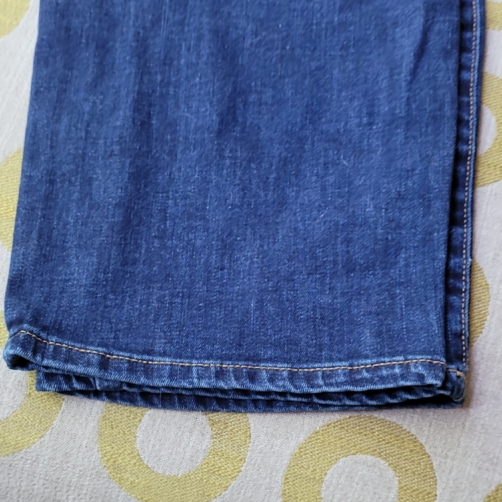 Lucky Brand Blue Jeans - Picture 14 of 16